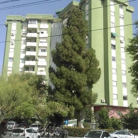 Piso Muy Amplio En Malaga . 아파트 외부 사진