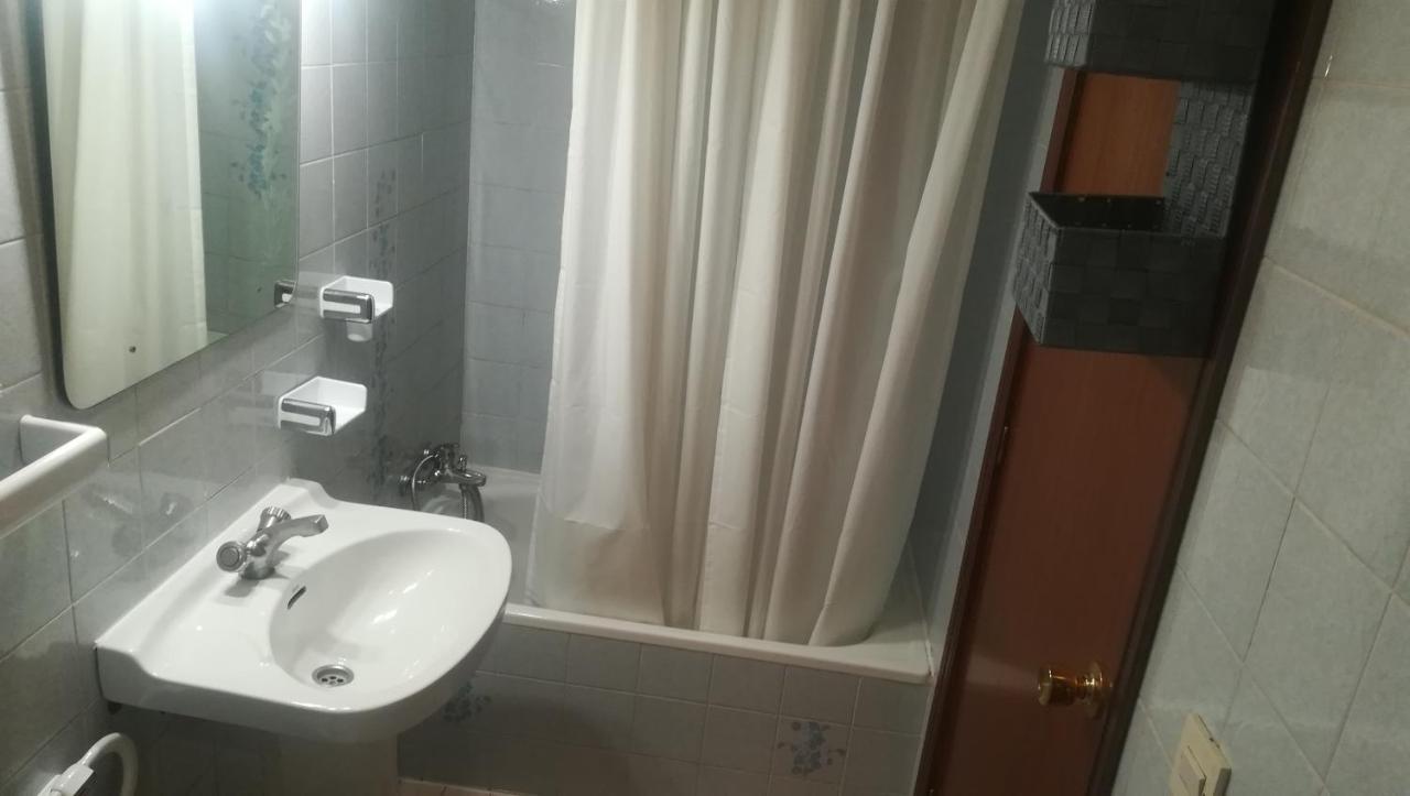 Piso Muy Amplio En Malaga . 아파트 외부 사진
